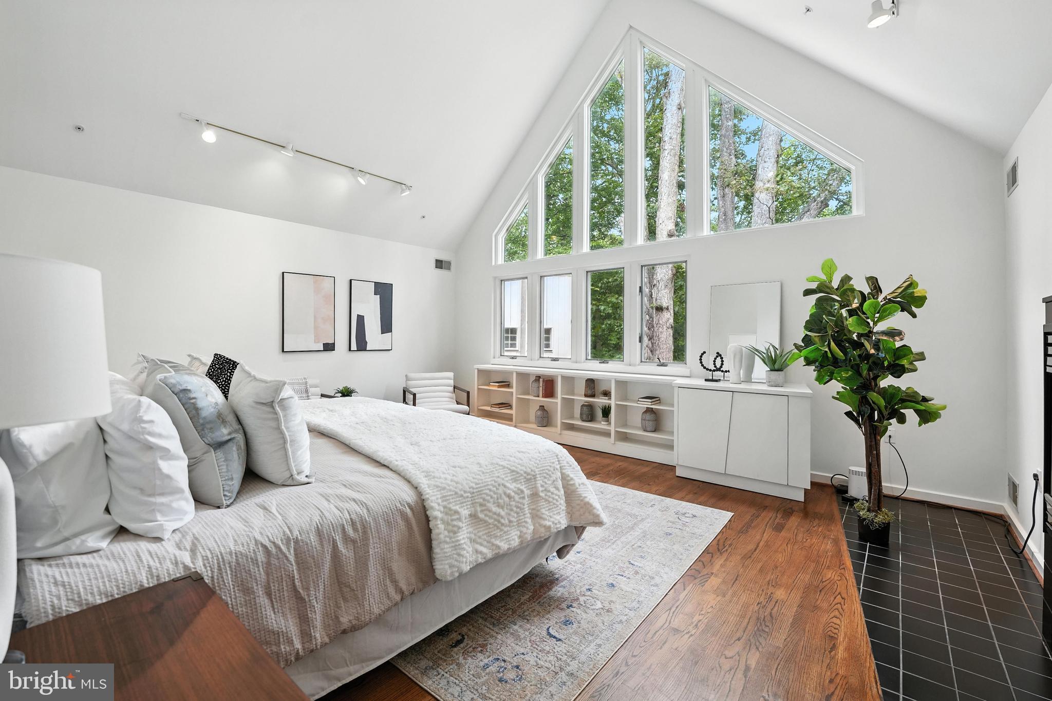 6702 OREGON AVENUE NW