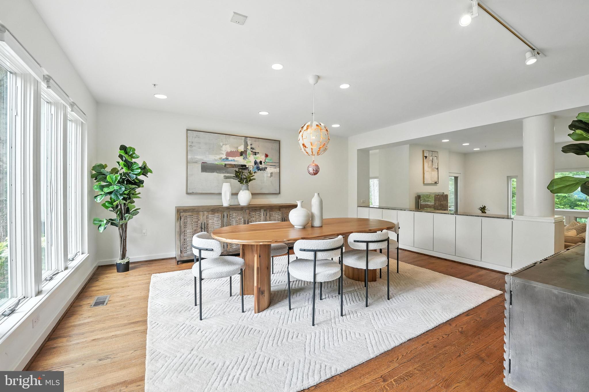 6702 OREGON AVENUE NW