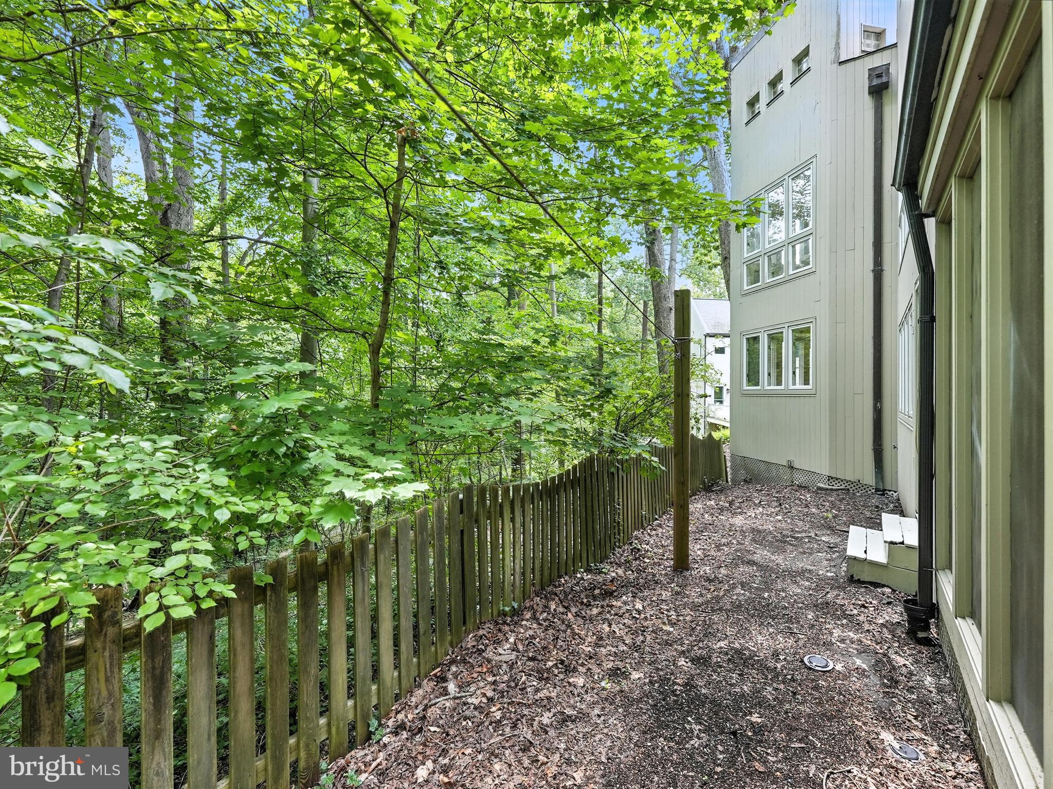 6702 OREGON AVENUE NW