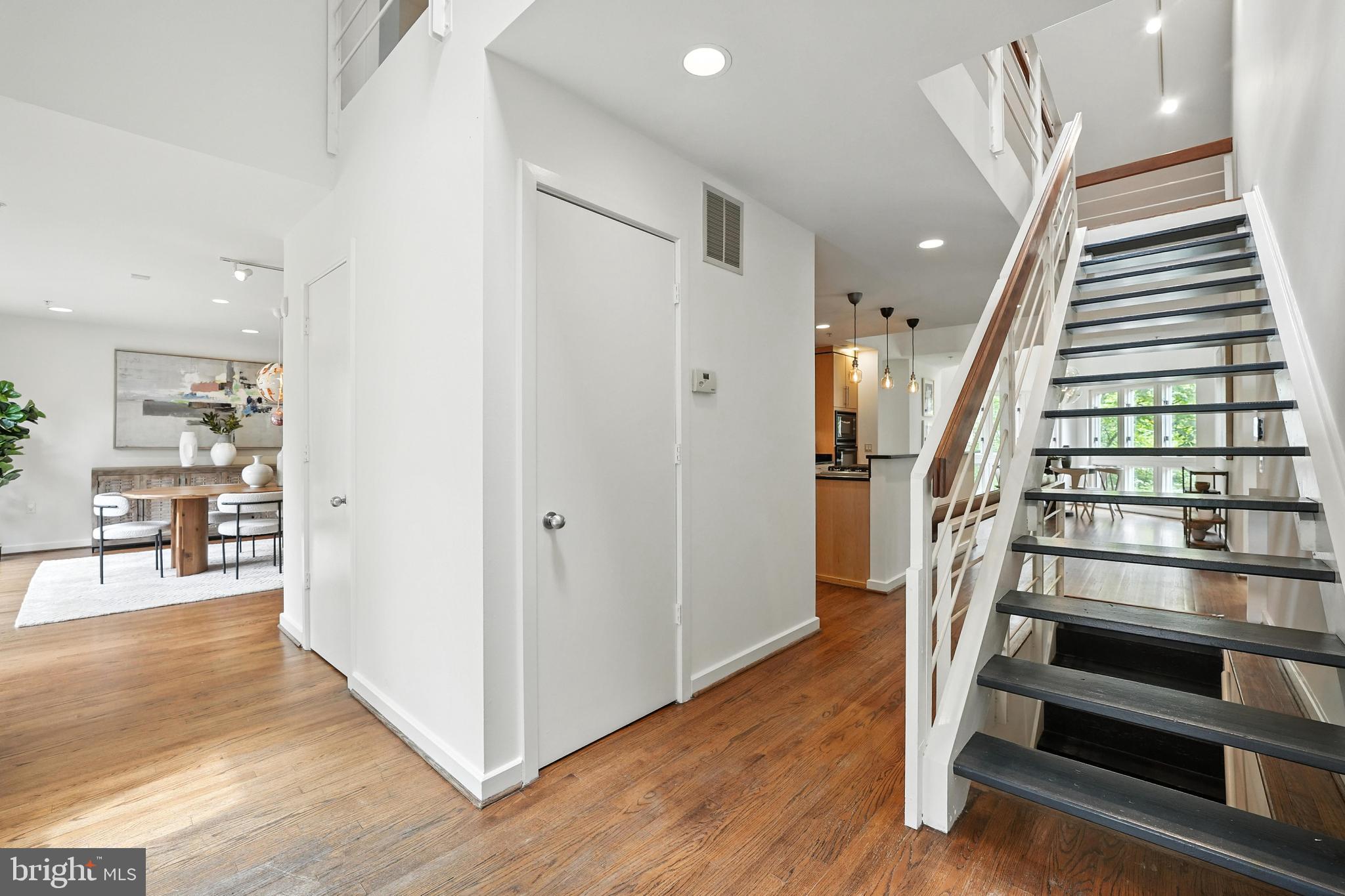 6702 OREGON AVENUE NW