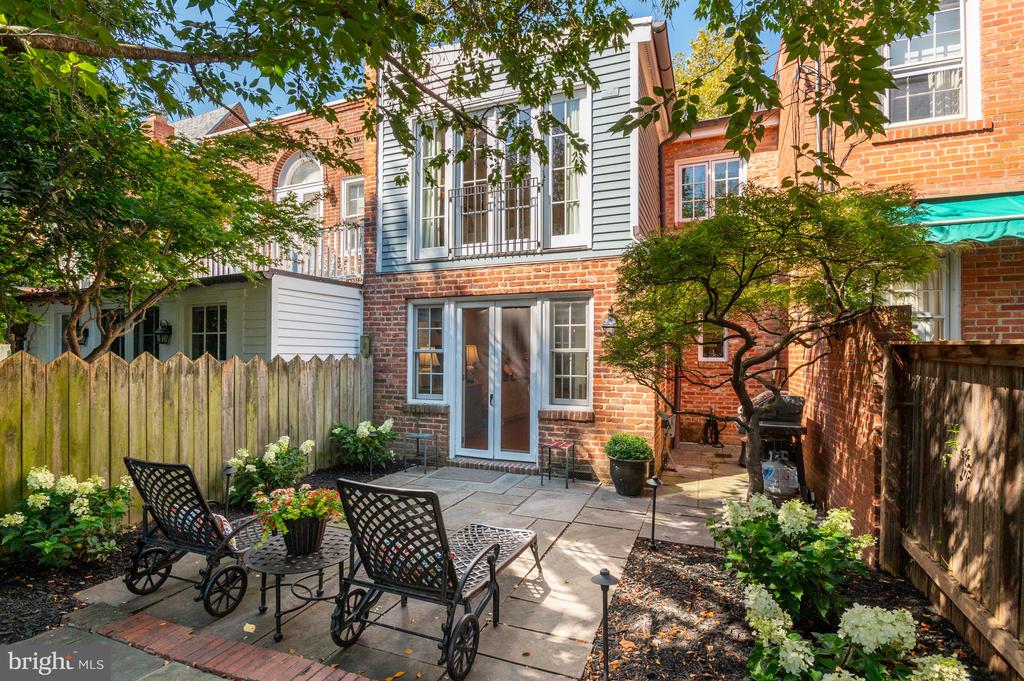 1609 34TH STREET NW