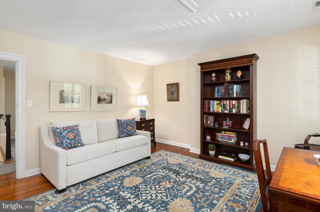 1609 34TH STREET NW