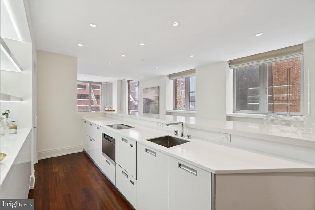 3150 SOUTH STREET NW Unit: 1A