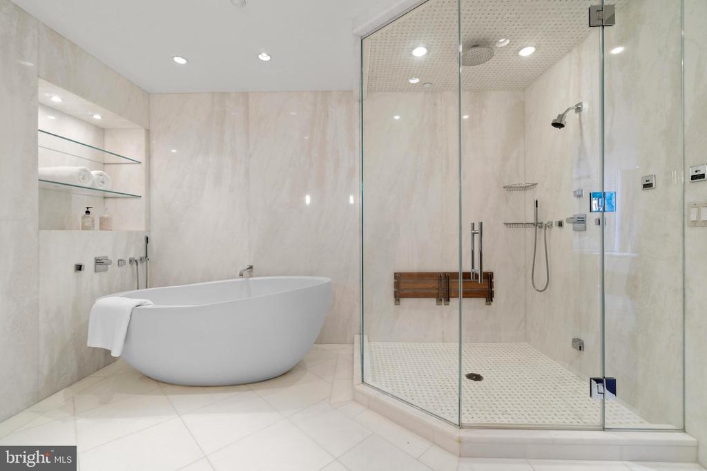 3150 SOUTH STREET NW Unit: 1A