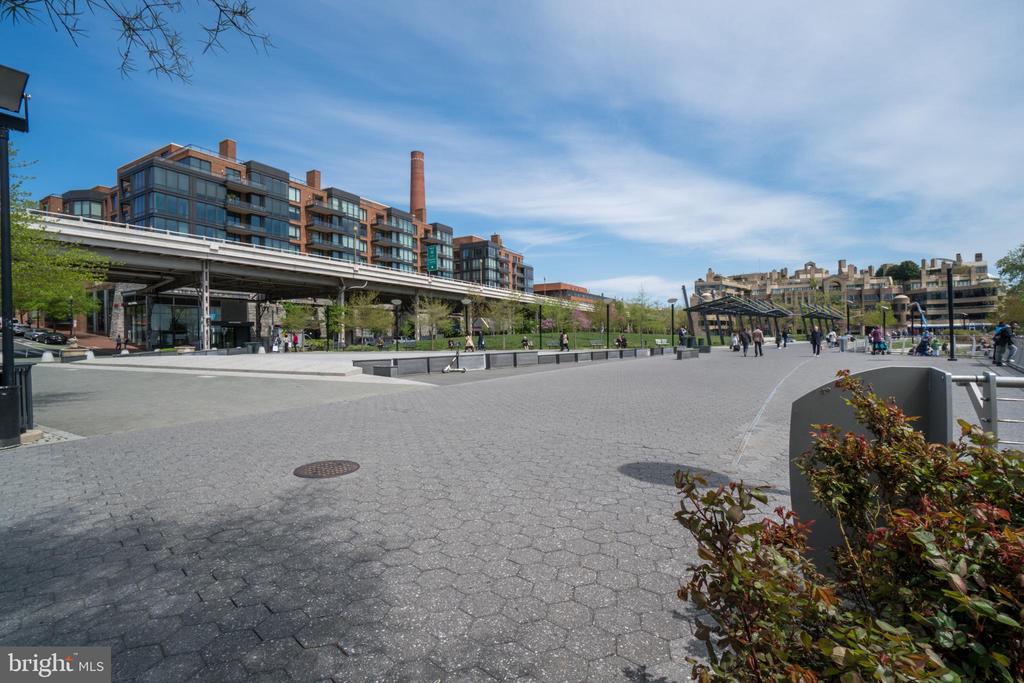 3150 SOUTH STREET NW Unit: 1A