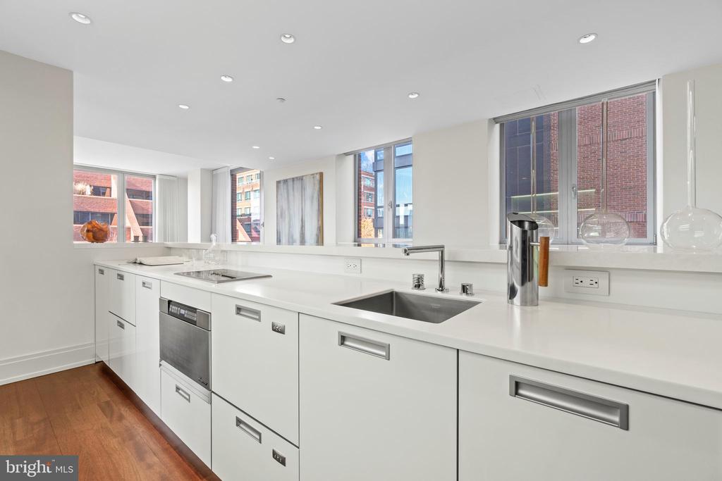 3150 SOUTH STREET NW Unit: 1A