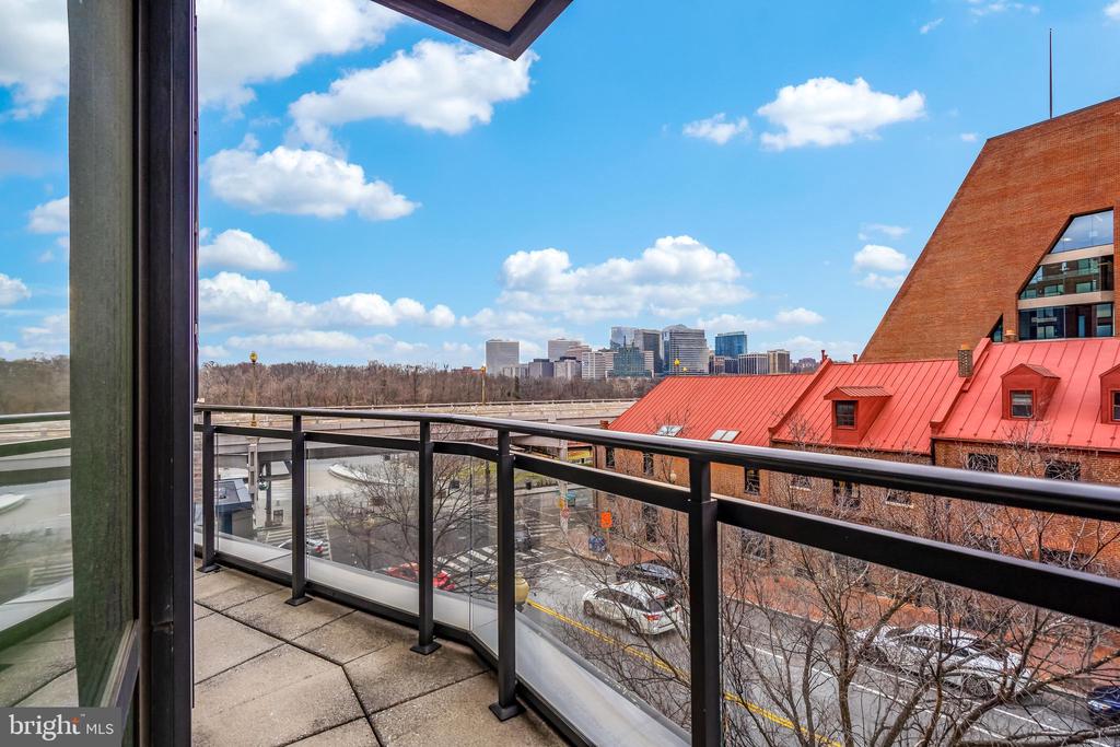 3150 SOUTH STREET NW Unit: 1A