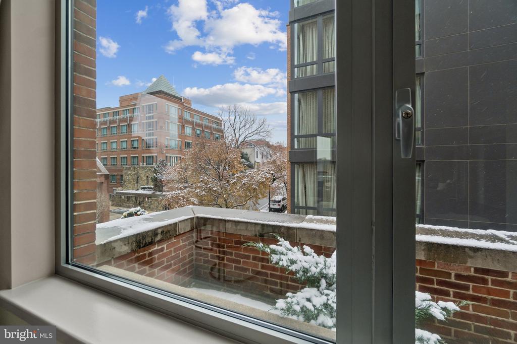 3150 SOUTH STREET NW Unit: 1A