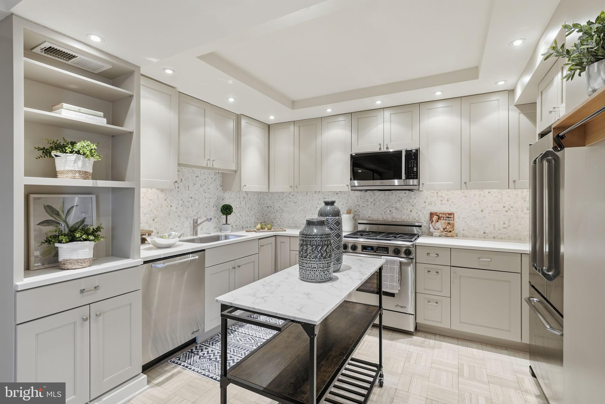 2475 VIRGINIA AVENUE NW 325/326