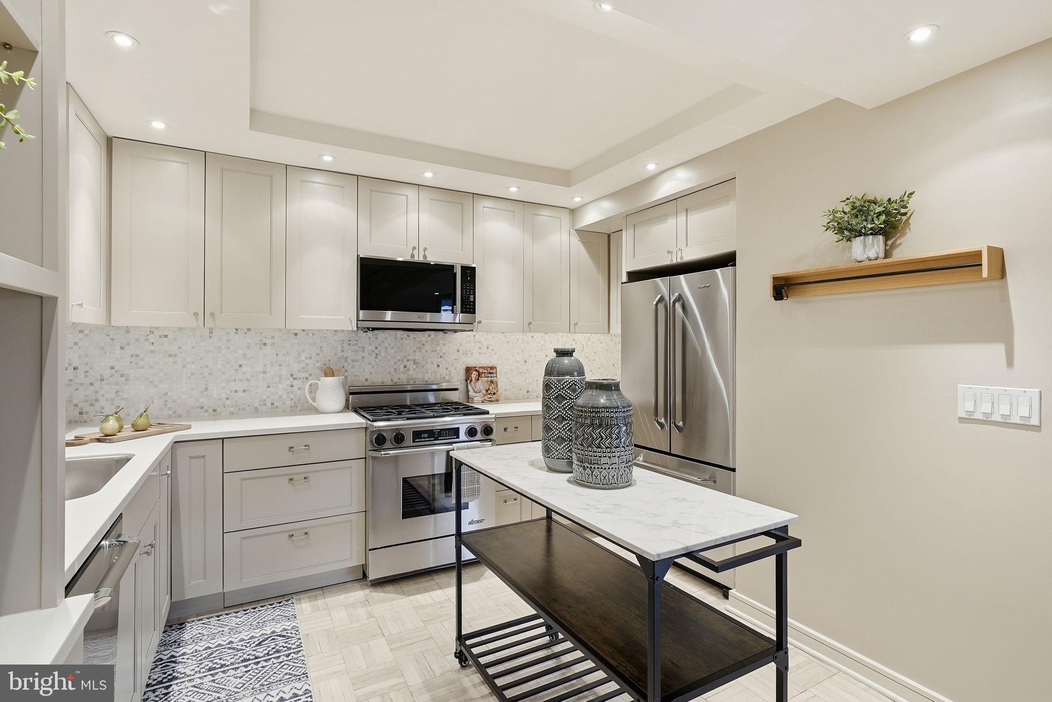 2475 VIRGINIA AVENUE NW 325/326