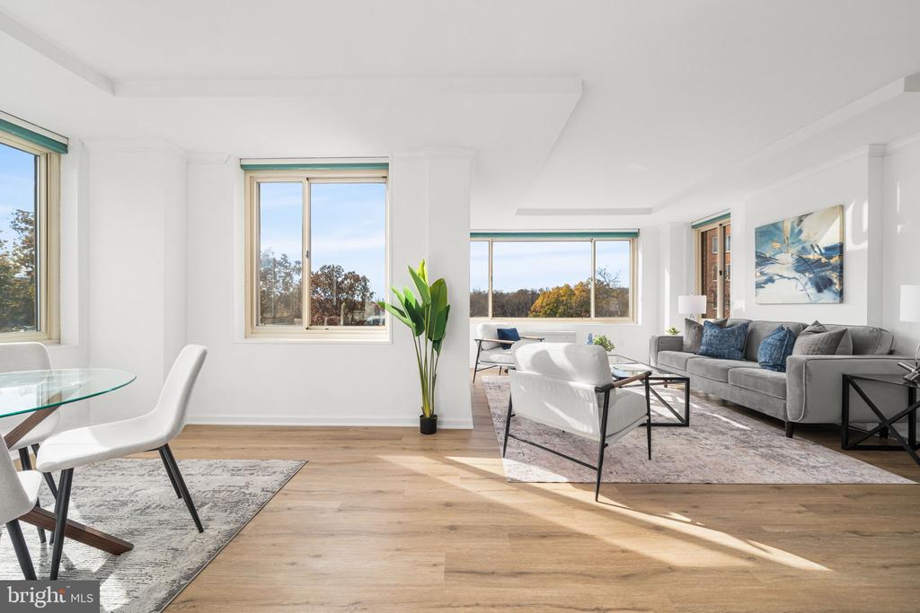 4000 TUNLAW ROAD NW Unit: 811