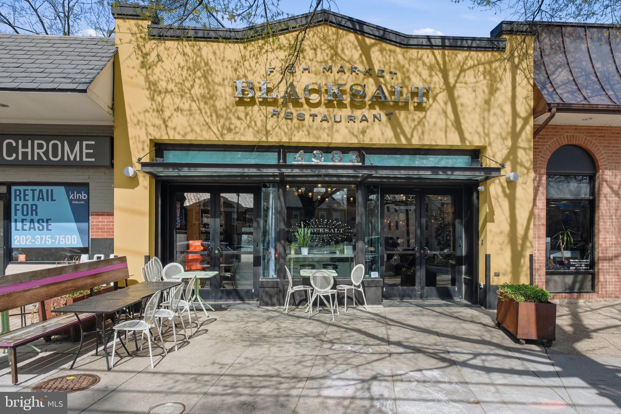 5047 MACARTHUR BOULEVARD NW