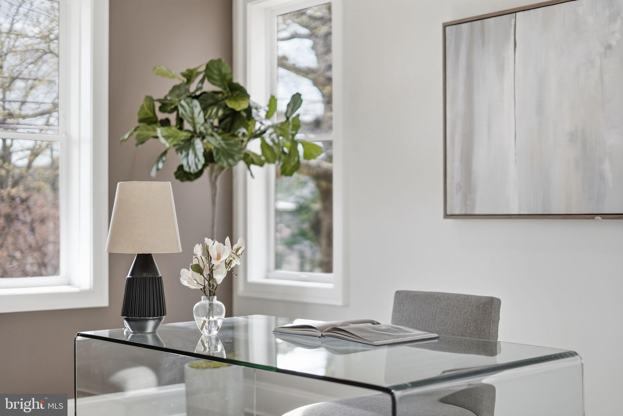 5047 MACARTHUR BOULEVARD NW