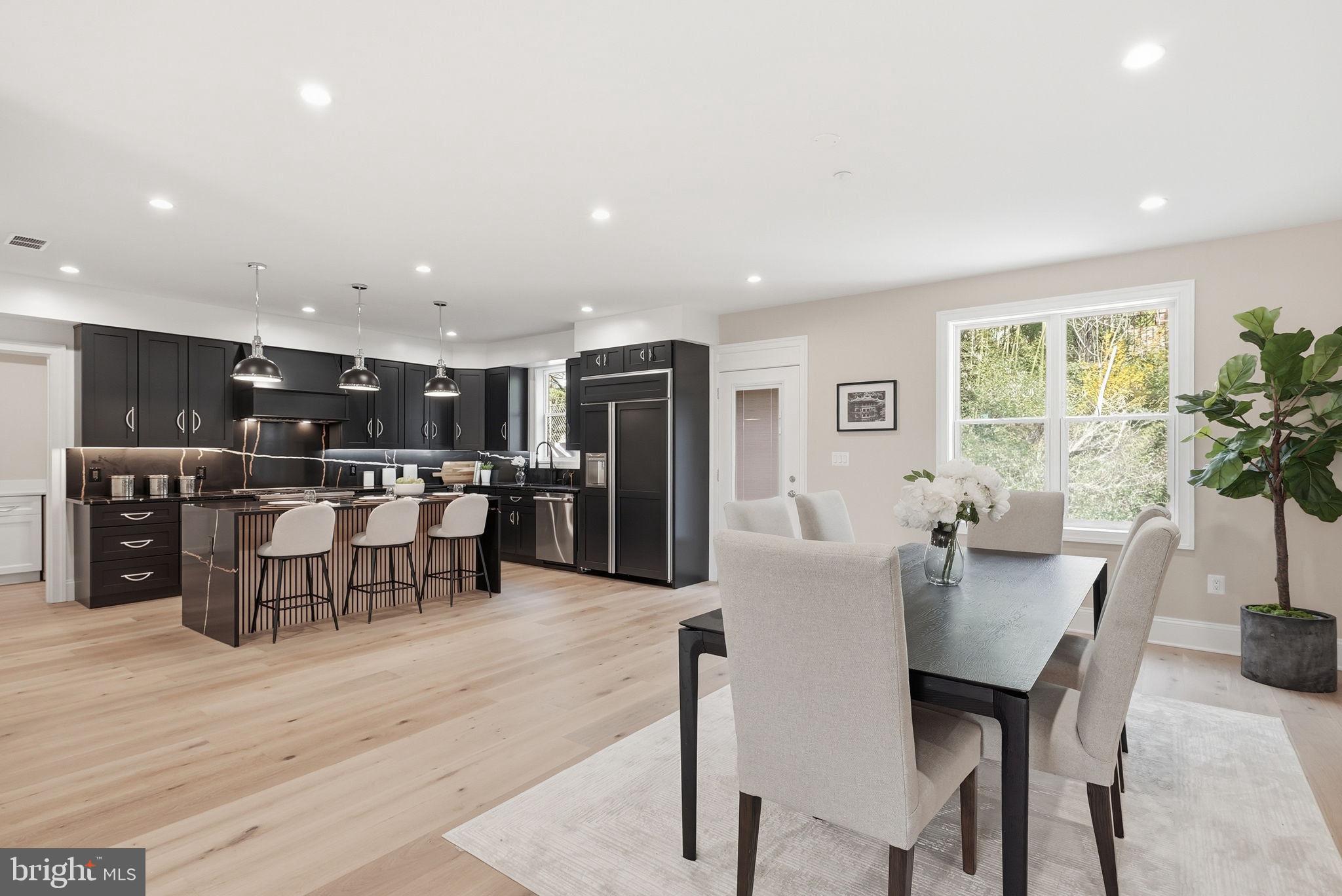 5047 MACARTHUR BOULEVARD NW