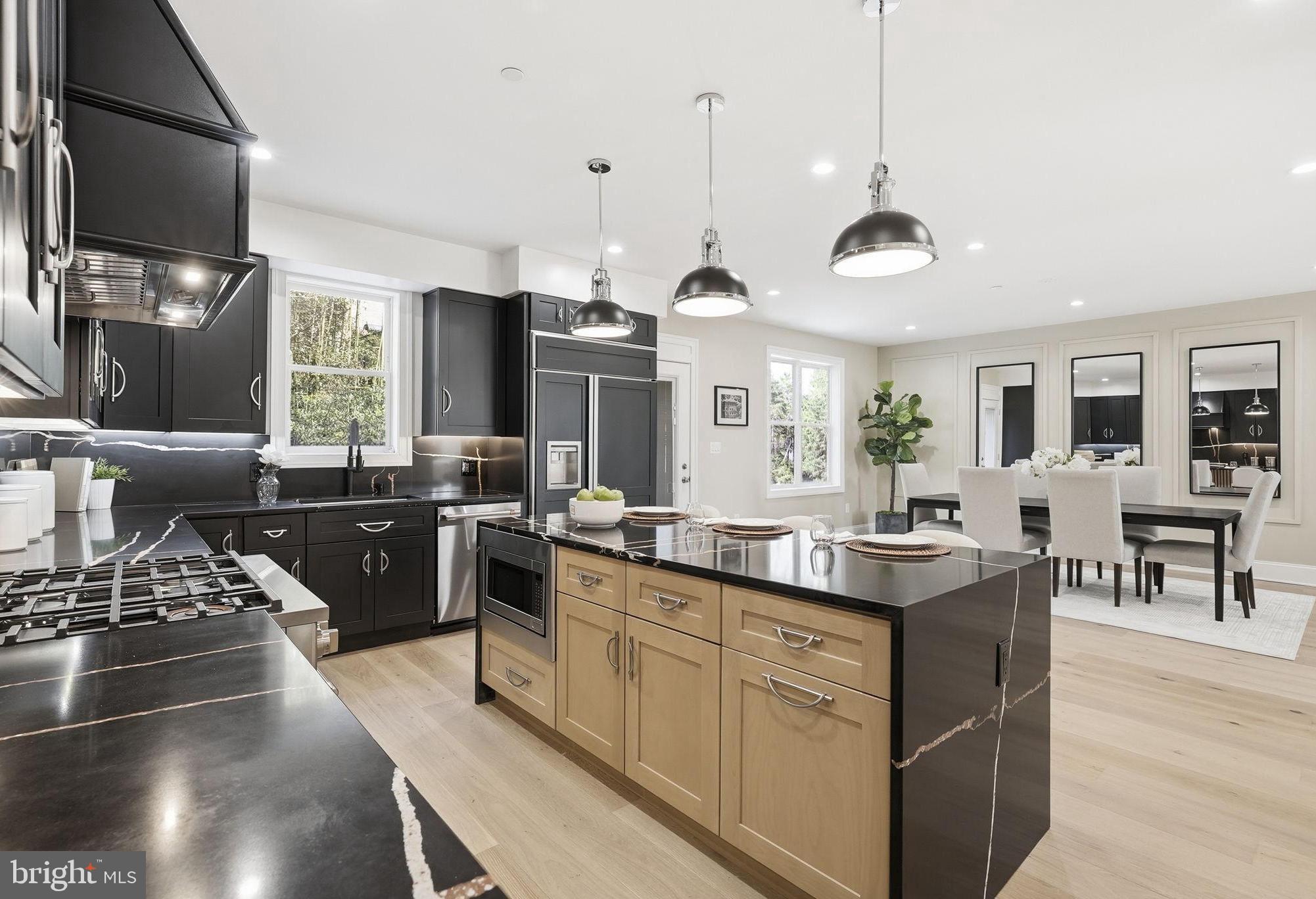 5047 MACARTHUR BOULEVARD NW