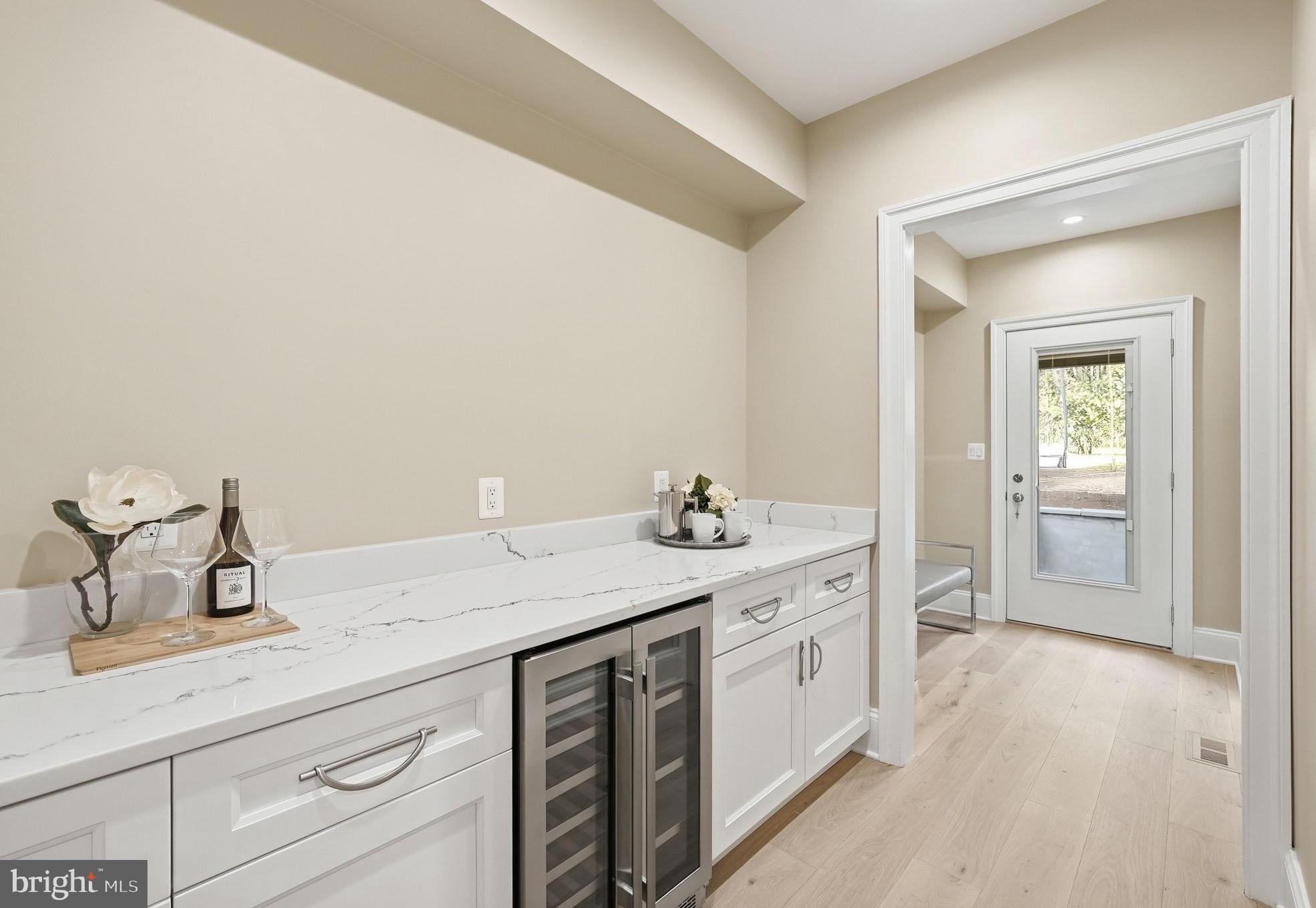 5047 MACARTHUR BOULEVARD NW