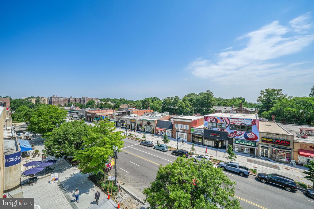 2901 NEWARK ST NW
