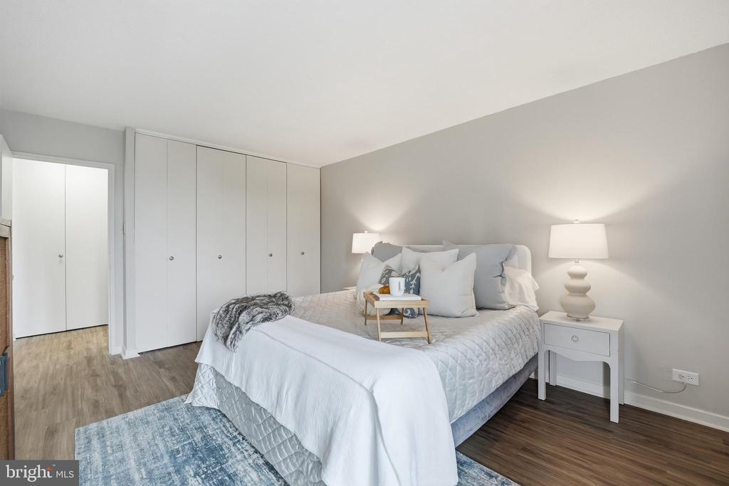 1245 4TH STREET SW Unit: E301