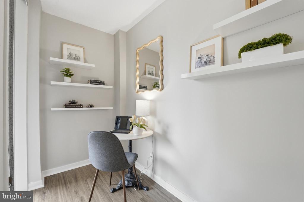1245 4TH STREET SW Unit: E301