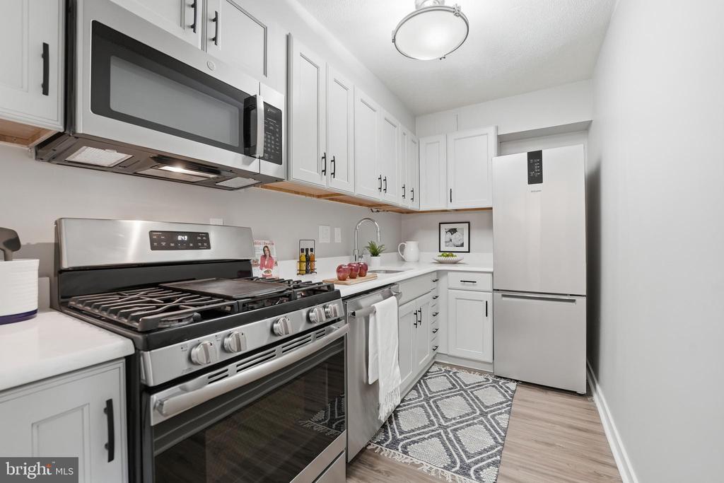 1245 4TH STREET SW Unit: E301
