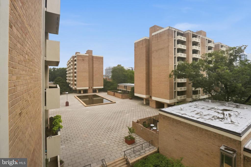 1245 4TH STREET SW Unit: E301