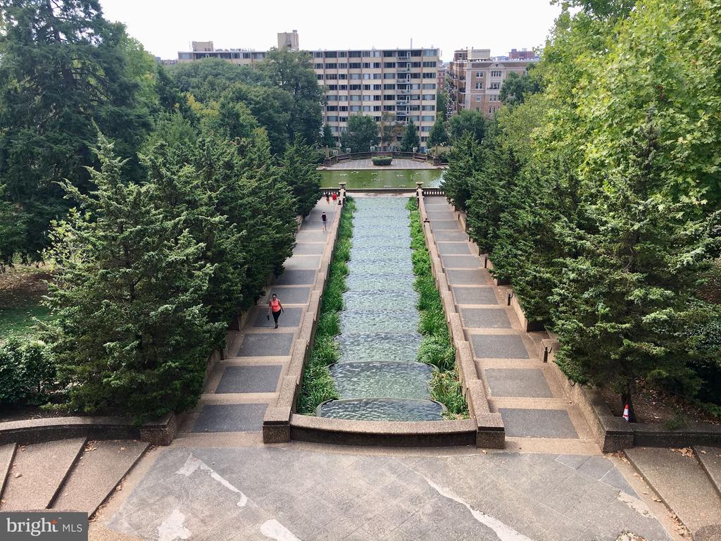 2426 ONTARIO ROAD NW Unit: 401
