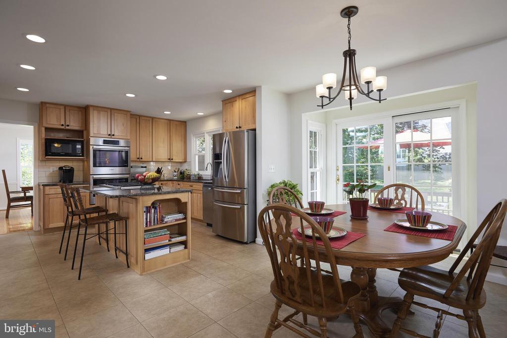 12204 MCDONALD CHAPEL DRIVE