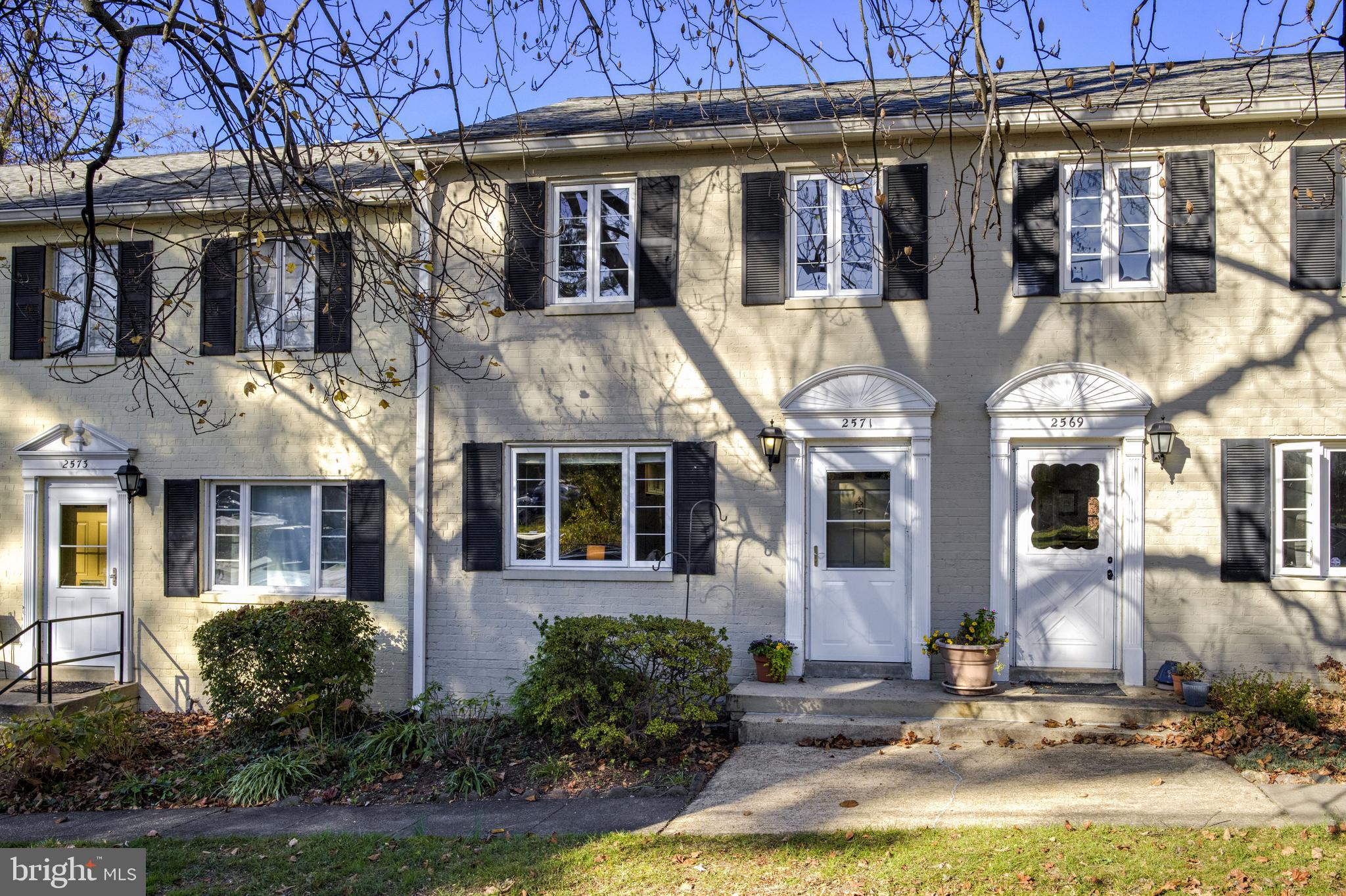 2571 Holman Ave #2586