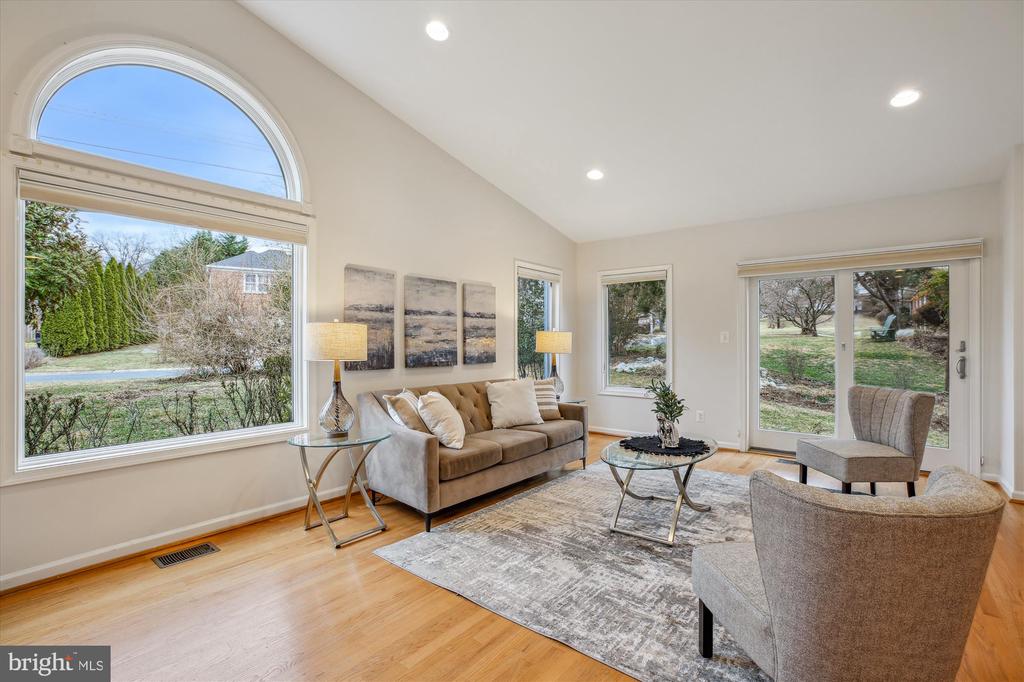 5800 DURBIN ROAD
