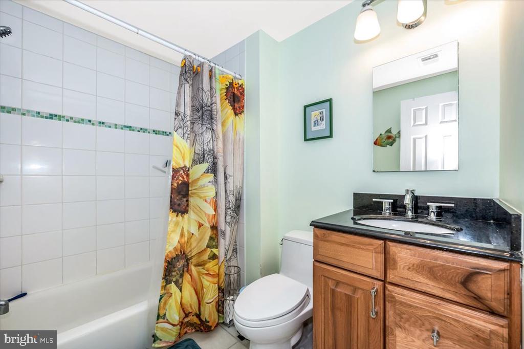2 DUNCAN BRANCH CT