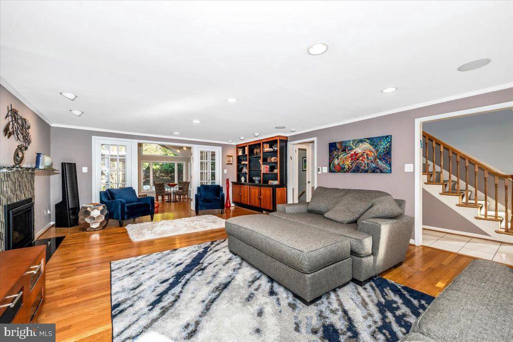 2 DUNCAN BRANCH CT