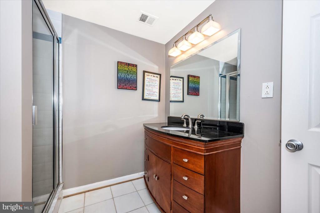 2 DUNCAN BRANCH CT