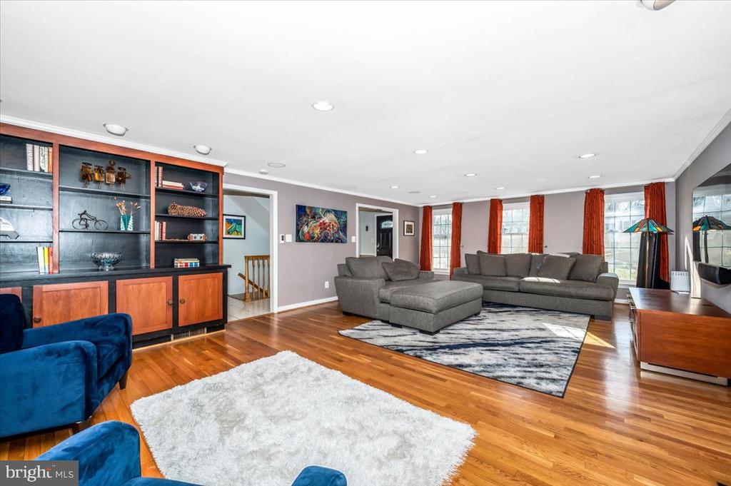 2 DUNCAN BRANCH CT