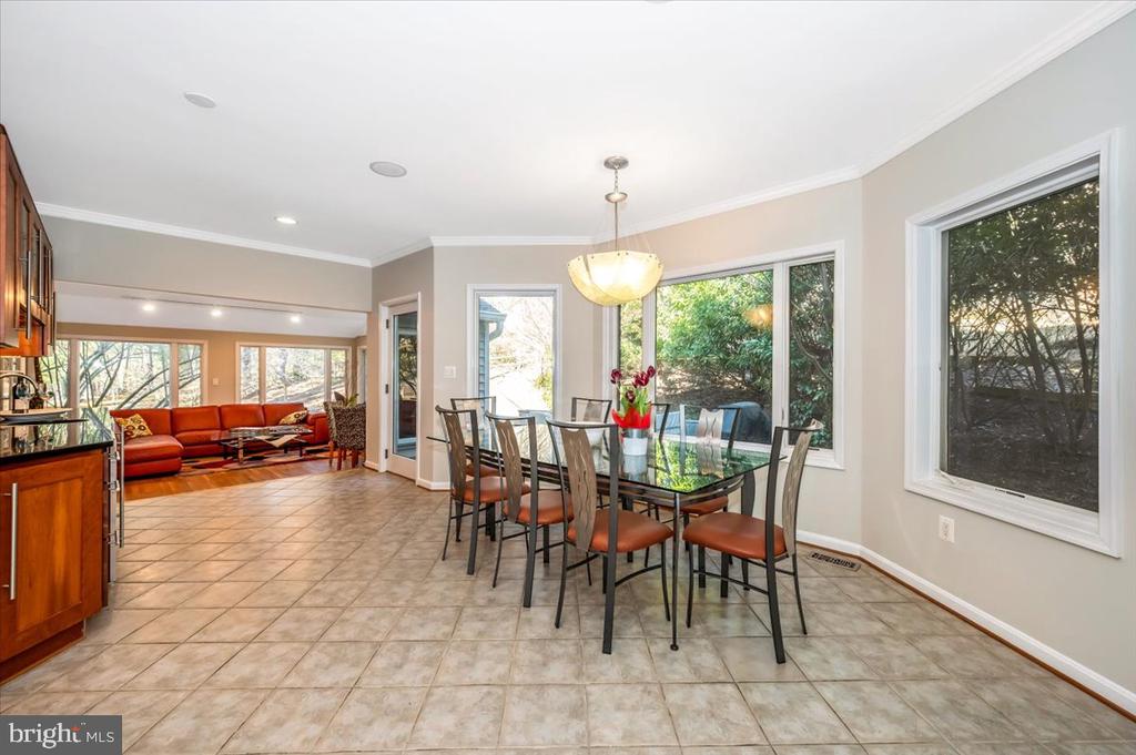 2 DUNCAN BRANCH CT