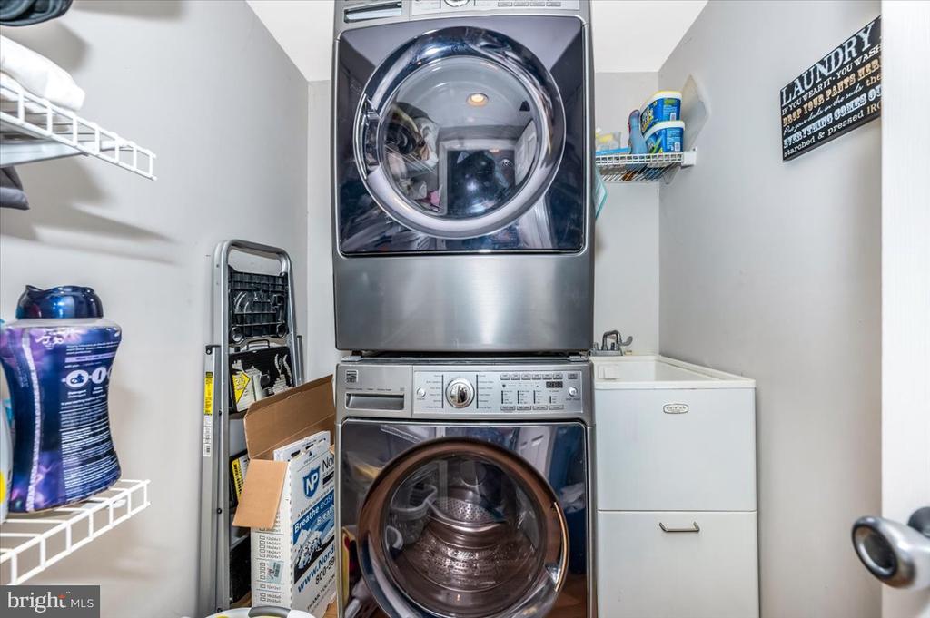 2 DUNCAN BRANCH CT