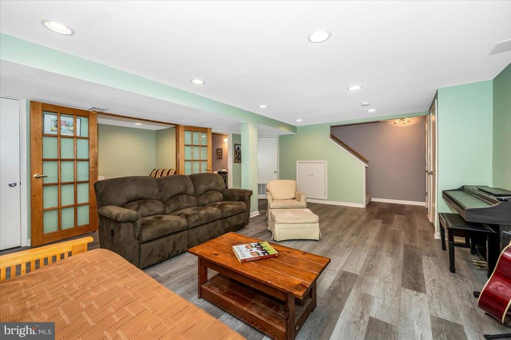 2 DUNCAN BRANCH CT
