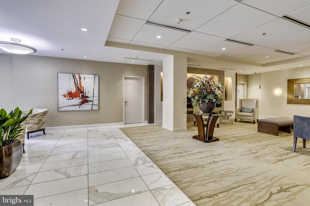 5101 RIVER ROAD Unit: 1711