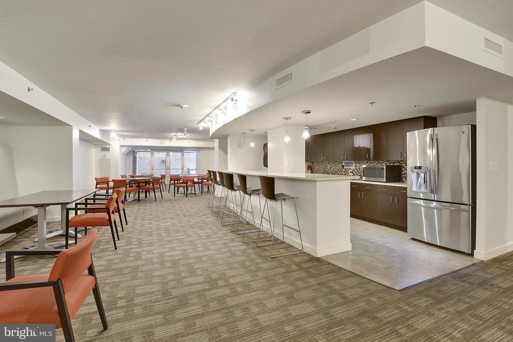 5101 RIVER ROAD Unit: 1711