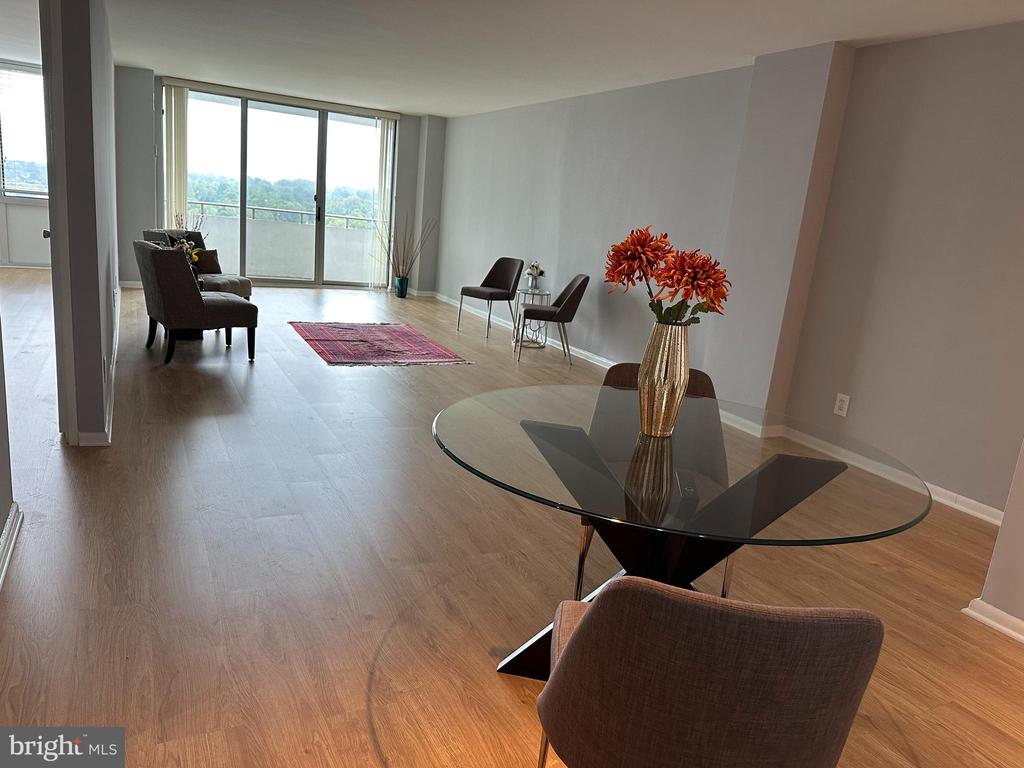 5101 RIVER ROAD Unit: 1711