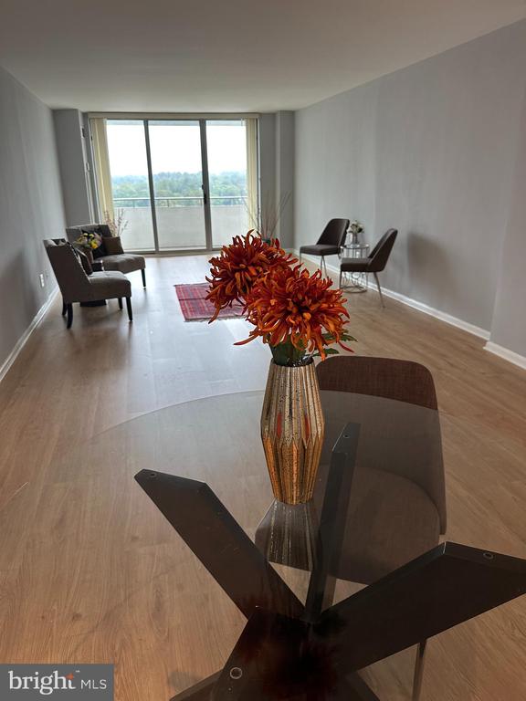 5101 RIVER ROAD Unit: 1711