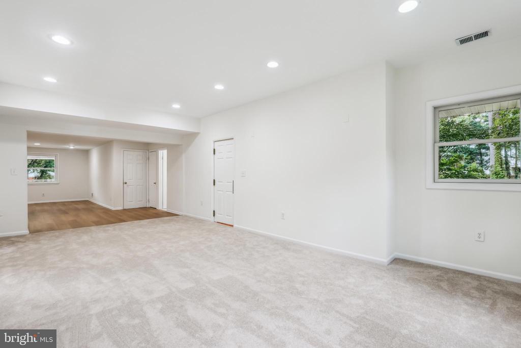 6503 WILMETT ROAD