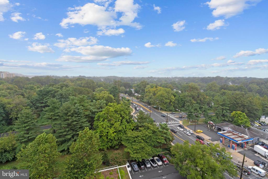 5101 RIVER ROAD Unit: 1504