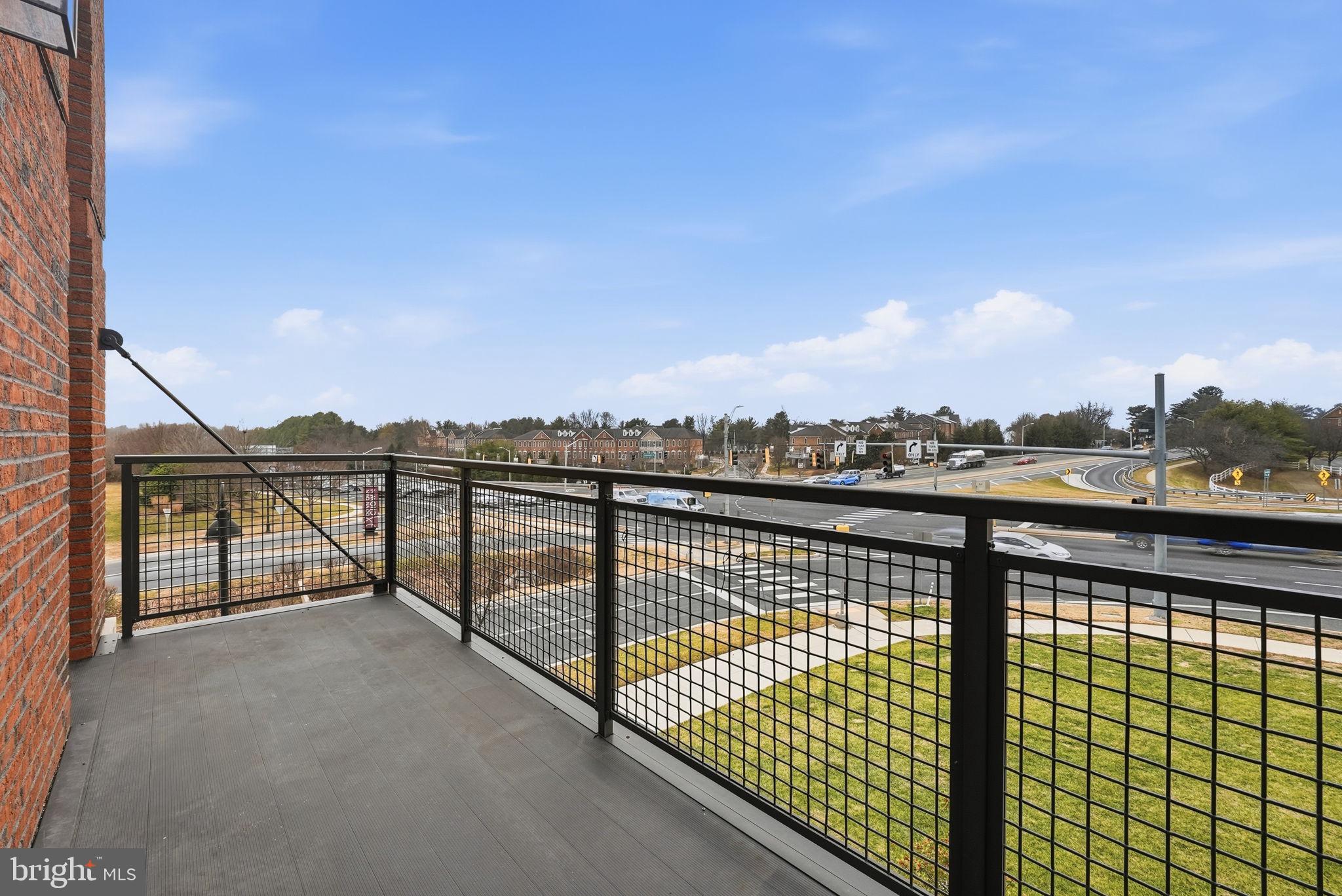 502 DIAMONDBACK DRIVE 204