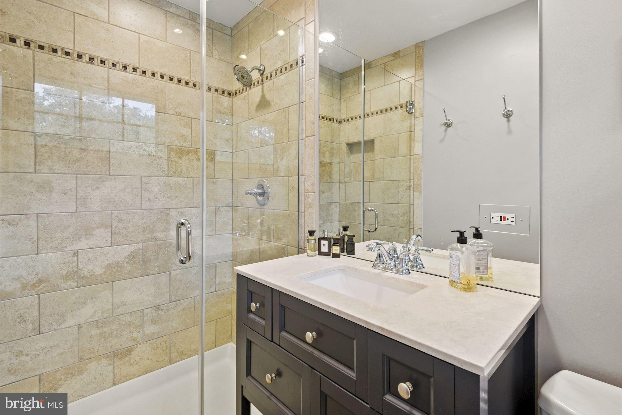 11804 STONEWOOD LANE