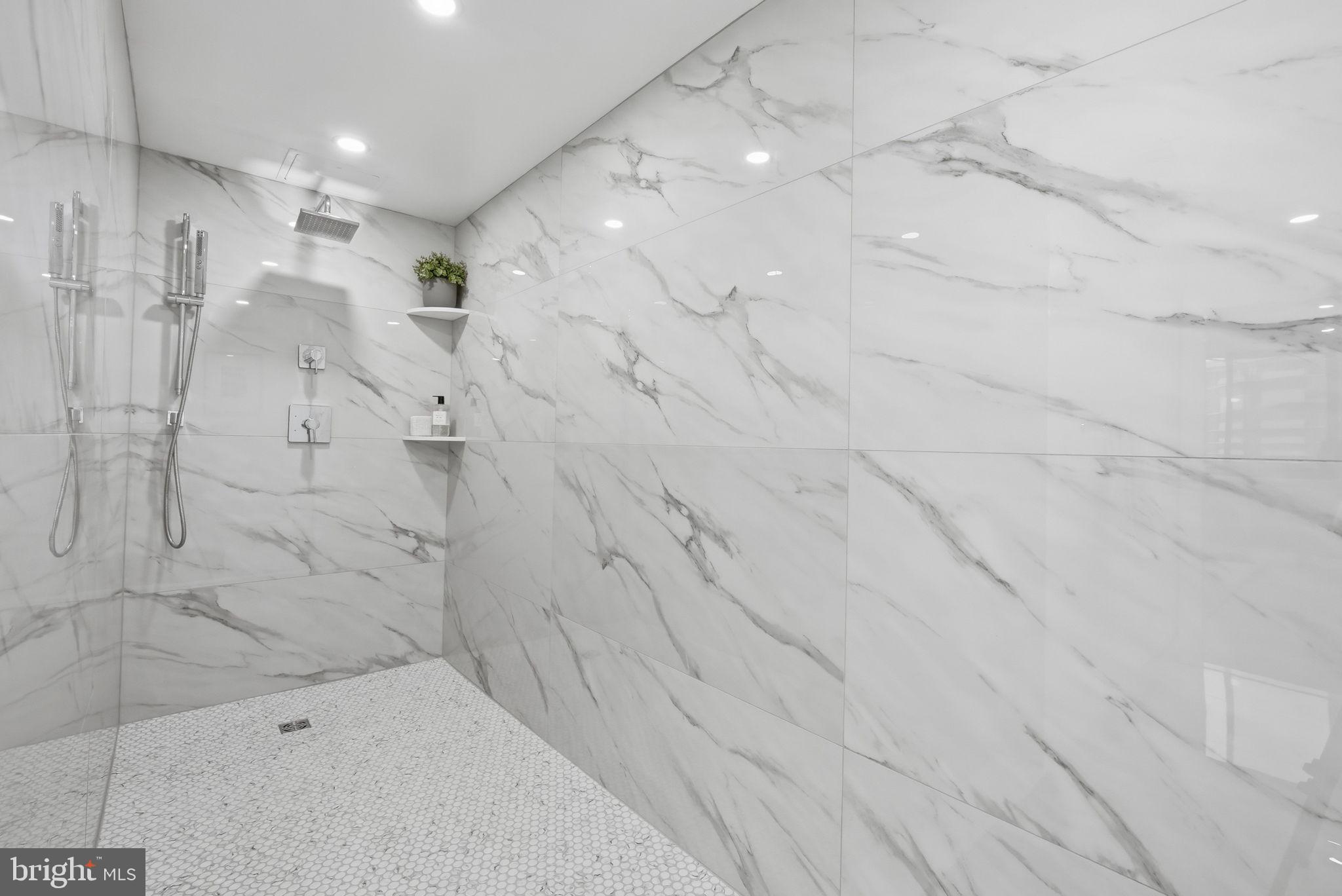 4550 N PARK AVENUE 807