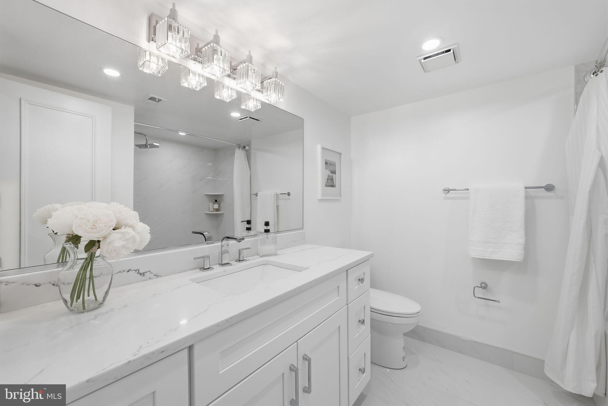 4550 N PARK AVENUE 807