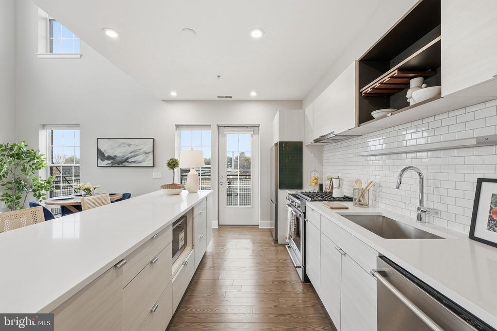 MONTGOMERY Unit: 204