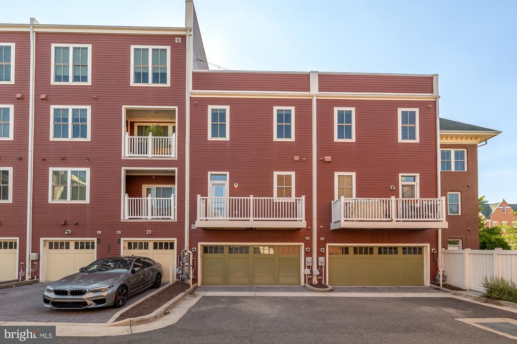 2111 MAIN LINE BOULEVARD