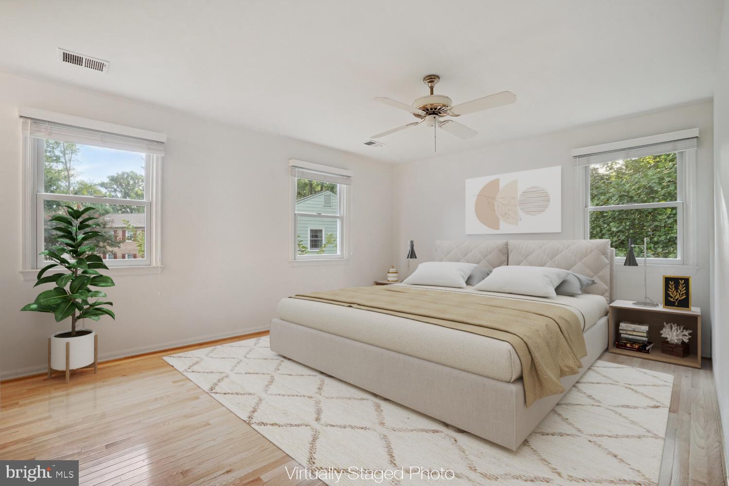 1900 Miracle Ln