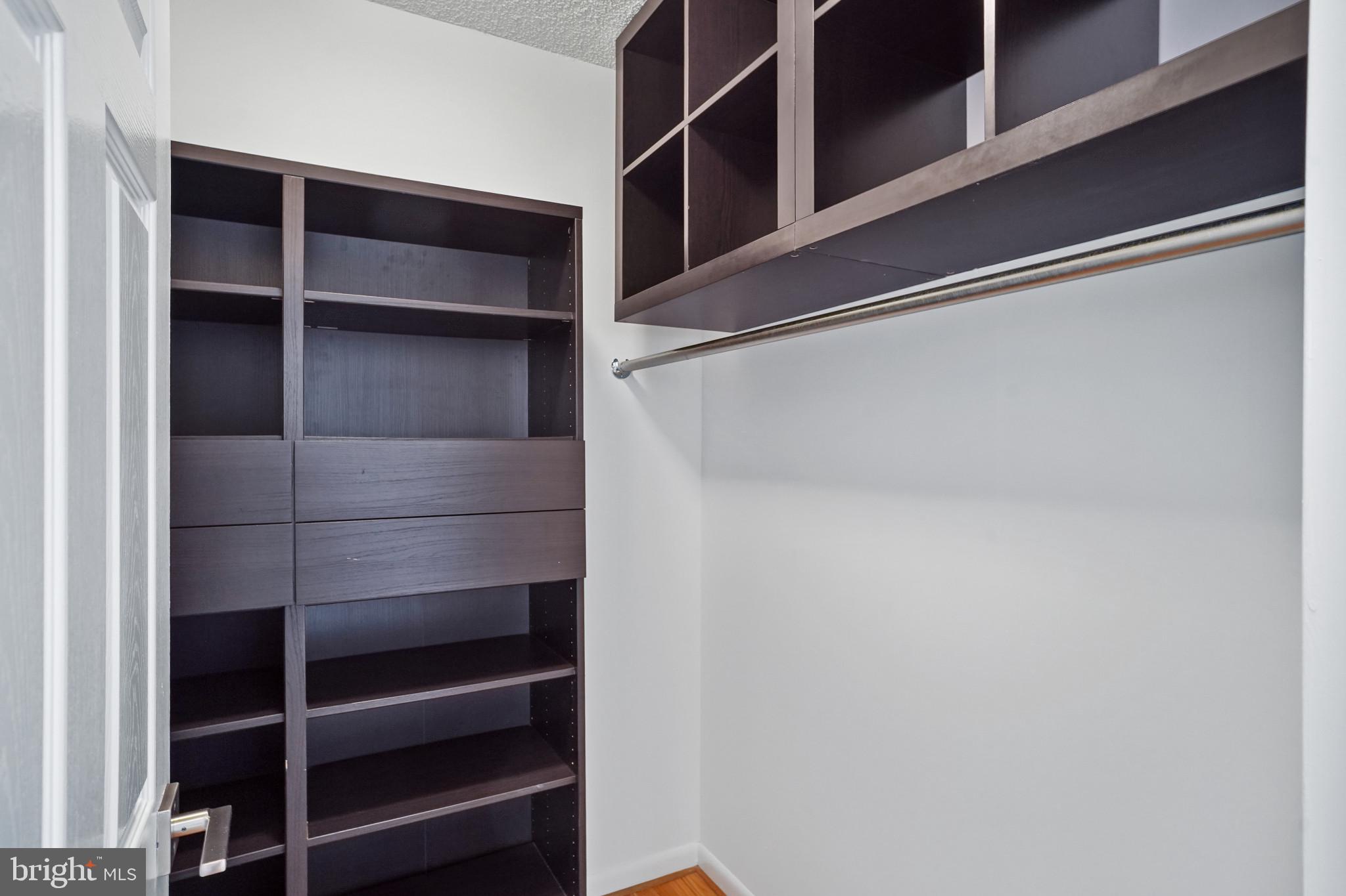 3701 S George Mason Dr #2112n